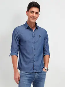 U.S. Polo Assn. Denim Co. Men Cutaway Collar Solid Cotton Slim Fit Casual Shirt