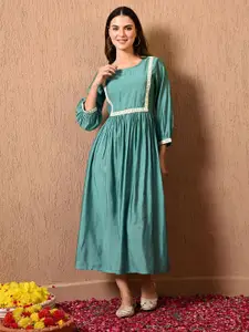 DECKEDUP Solid Round Neck Fit and Flare Midi Dress