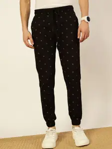 Thomas Scott Men Abstract Printed Smart Slim Mid-Rise Fit Easy Wash Joggers Trousers
