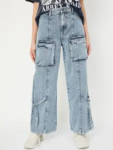 max Women Mid-Rise Light Fade Cotton Cargo Styles Jeans