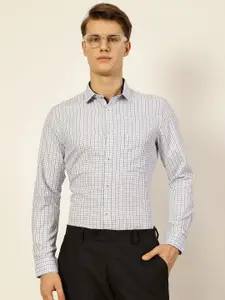 Thomas Scott Men Smart Cutaway Collar Checked Cotton Formal Shirt