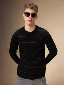 Dennis Lingo Men Striped Round Neck Log Sleeves Pullover