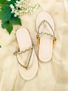 THE MADRAS TRUNK Women Open Toe Flats