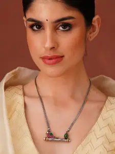 JAYPORE Kundan Studded Minimal Necklace