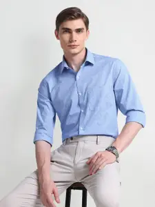 Arrow Men Spread Collar Solid Cotton Slim Fit Formal Shirt