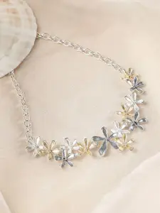 SOHI Silver-Plated Necklace