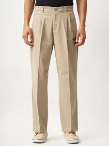 British Club Men Comfort Loose Fit Low-Rise Pleated Cotton Trousers