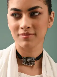 JAYPORE Silver Stones Studded Statement Necklace