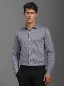Louis Philippe Men Spread Collar Micro Checked Cotton Slim Fit Formal Shirt