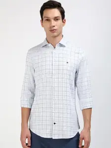 Tommy Hilfiger Men Spread Collar Grid Tattersall Checked Cotton Slim Fit Casual Shirt