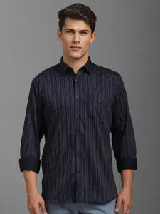Louis Philippe Sport Men Cotton Slim Fit Vertical Stripes Casual Shirt