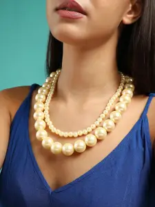 SOHI Brass Silver-Plated Pearls Necklace