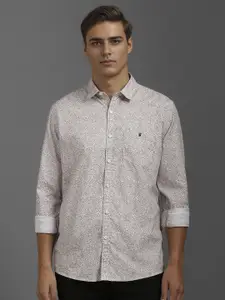 Louis Philippe Jeans Men Spread Collar Abstract Printed Cotton Slim Fit Casual Shirt