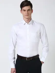 Peter England Men Spread Collar Micro Ditsy Printed Cotton Slim Fit Casual Shirt