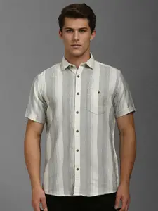 Louis Philippe Jeans Men Spread Collar Vertical Striped Cotton Slim Fit Casual Shirt