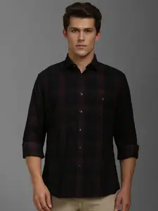Louis Philippe Sport Men Slim Fit Opaque Checked Casual Shirt