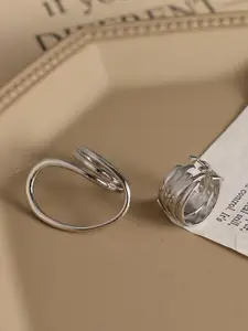 YU FASHIONS Set Of 2 Stainless Steel Finger Rings