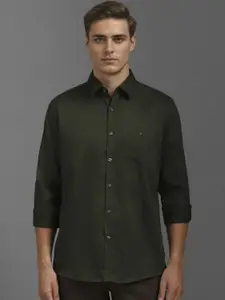 Louis Philippe Sport Men Slim Fit Opaque Casual Shirt