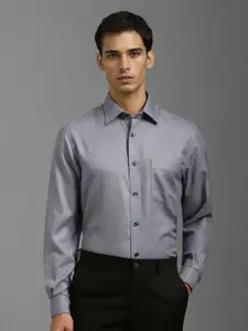 Louis Philippe Men Classic Spread Collar Micro Ditsy Printed Cotton Formal Shirt