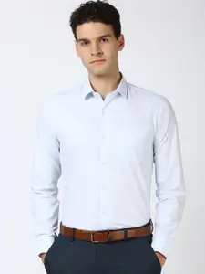 Peter England Men Spread Collar Micro Checked Cotton Slim Fit Casual Shirt