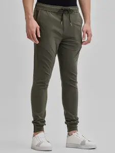 Snitch Men Slim Fit Jogger