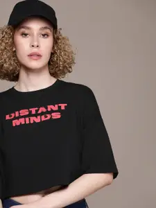 The Roadster Life Co. Typography Printed Drop-Shoulder Sleeves Crop T-shirt