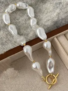 V FASHION JEWELLERY Irregular Baroque Pearl Metal Necklace with OT Buckle