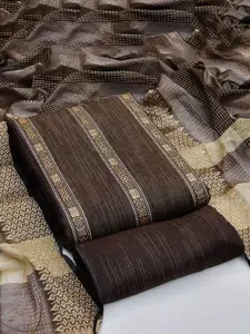 Maroosh Geometric Woven Design Unstitched Dress Material