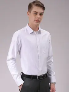 The Indian Garage Co. X Luxe Men Cutaway Collar Vertical Striped Slim Fit Formal Shirt