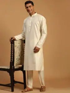 VASTRAMAY Straight Kurta with Pyjama