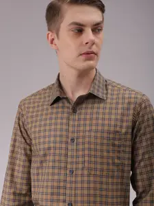The Indian Garage Co. X Luxe Men Slim Fit Tartan Checked Formal Shirt