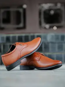 Liberty Hol 130 E Men Solid Formal Derby Shoes