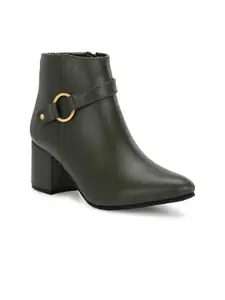 The Roadster Lifestyle Co Women Block-Heeled Chelsea Boots