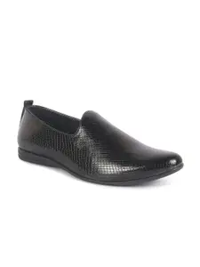 FAUSTO Men Textured PU Mojaris