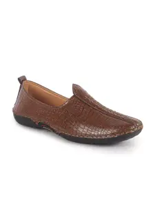 FAUSTO Men Textured PU Mojaris