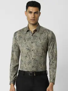 V Dot Men Spread Collar Floral Printed Slim Fit Formal Shirt