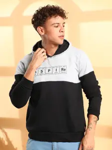 Campus Sutra Men Colourblocked Hooded Sweatshirt