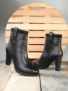 The Roadster Lifestyle Co Women Platform-Heeled Chelsea Boots