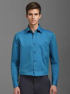 Louis Philippe Men Classic Spread Collar Solid Cotton Formal Shirt