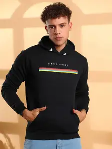 Campus Sutra Men Printed Hooded Sweatshirt With Kangaroo Pocket