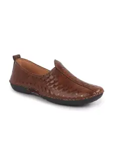 FAUSTO Men Textured Print Ethnic Slip On Mojaris for Wedding