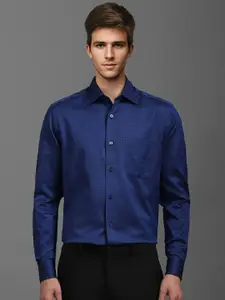 Louis Philippe Men Classic Spread Collar Solid Cotton Formal Shirt