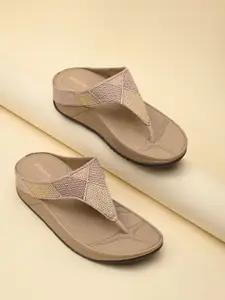 Rocia Women Printed T-Strap Flats