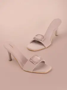 Lavie Women Colourblocked Round Toe Kitten Pumps with Buckles