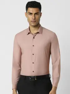 V Dot Men Spread Collar Solid Slim Fit Formal Shirt