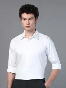 DON VINO Men Comfort Cutaway Collar Solid Cotton Slim Fit Formal Shirt