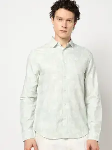 Blue Buddha Men Comfort Spread Collar Floral Printed Cotton Tailored Fit Casual Shirt