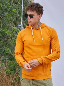 Campus Sutra Men Long Sleeves Hooded Sweatshirt