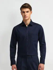 Arrow Men Manhattan Spread Collar Geometric Printed Cotton Slim Fit Formal Shirt