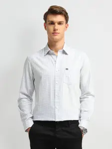 Arrow Sport Men Manhattan Slim Fit Opaque Checked Casual Shirt